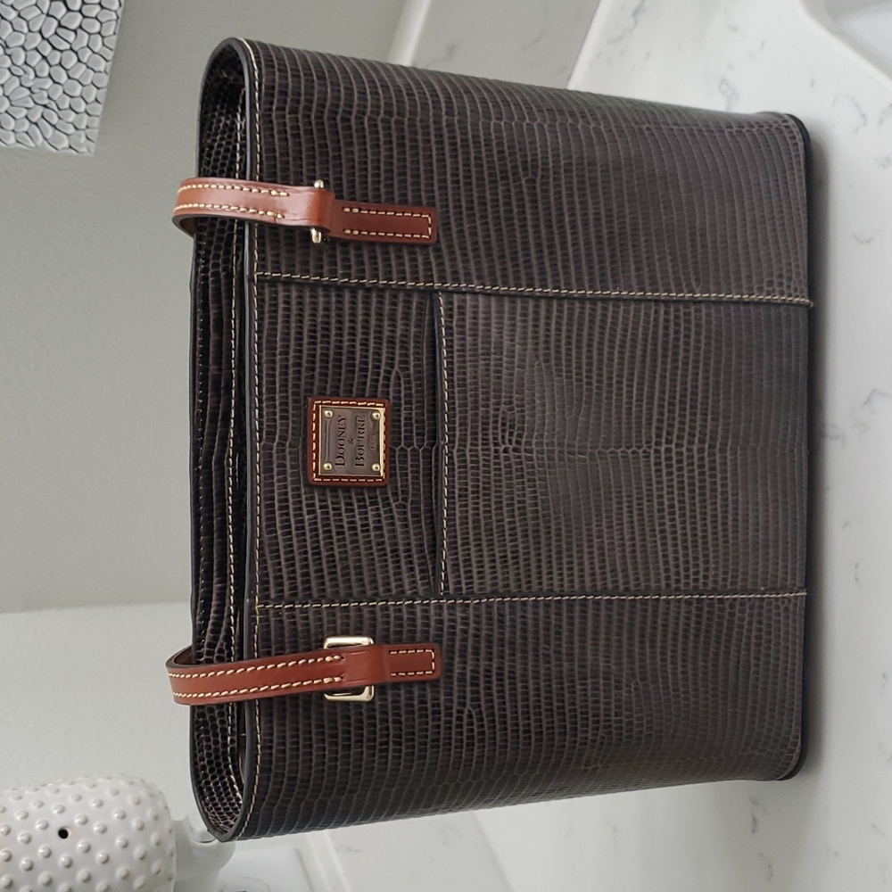 Dooney & Bourke handbag